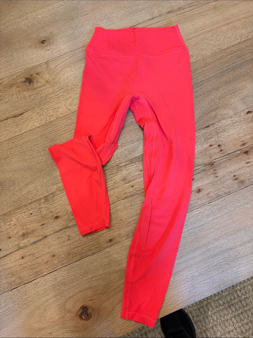 Comfrt High-Rise Coral Active Leggings for Women
